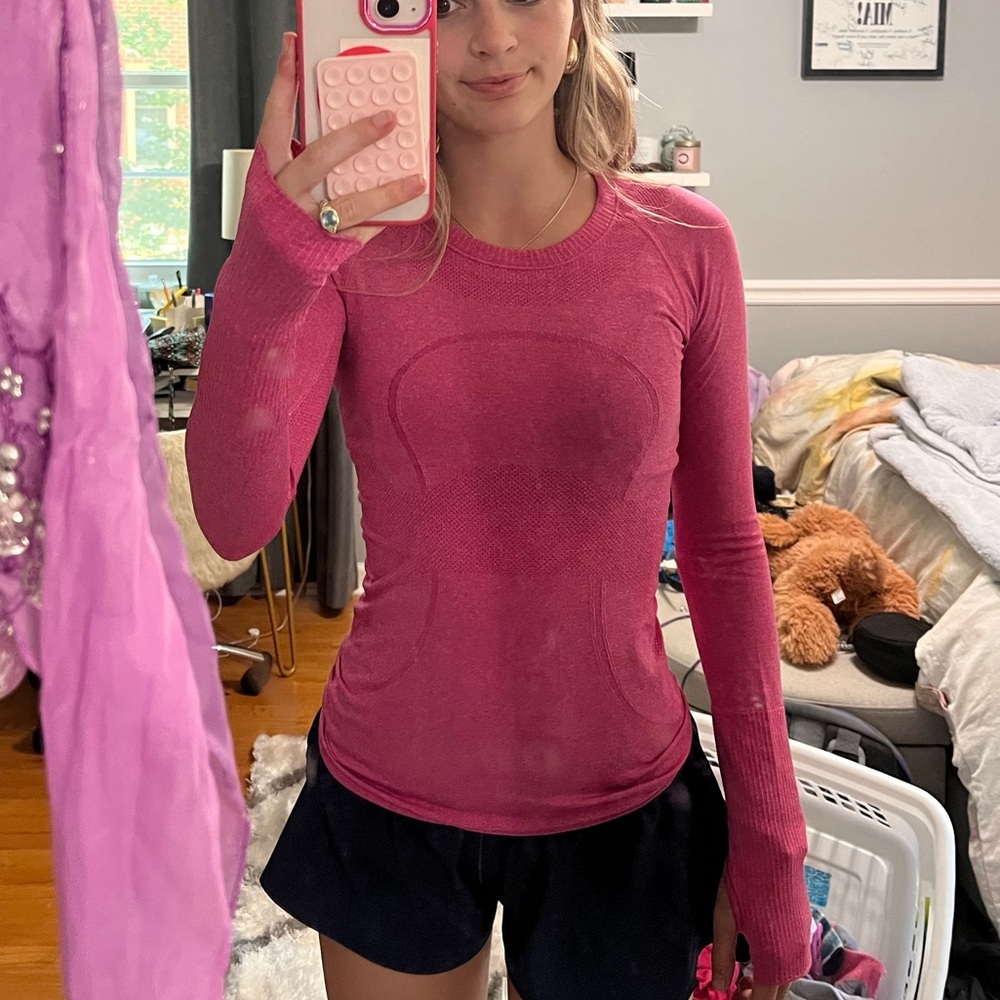 Lululemon Long Sleeve Swiftly Tech